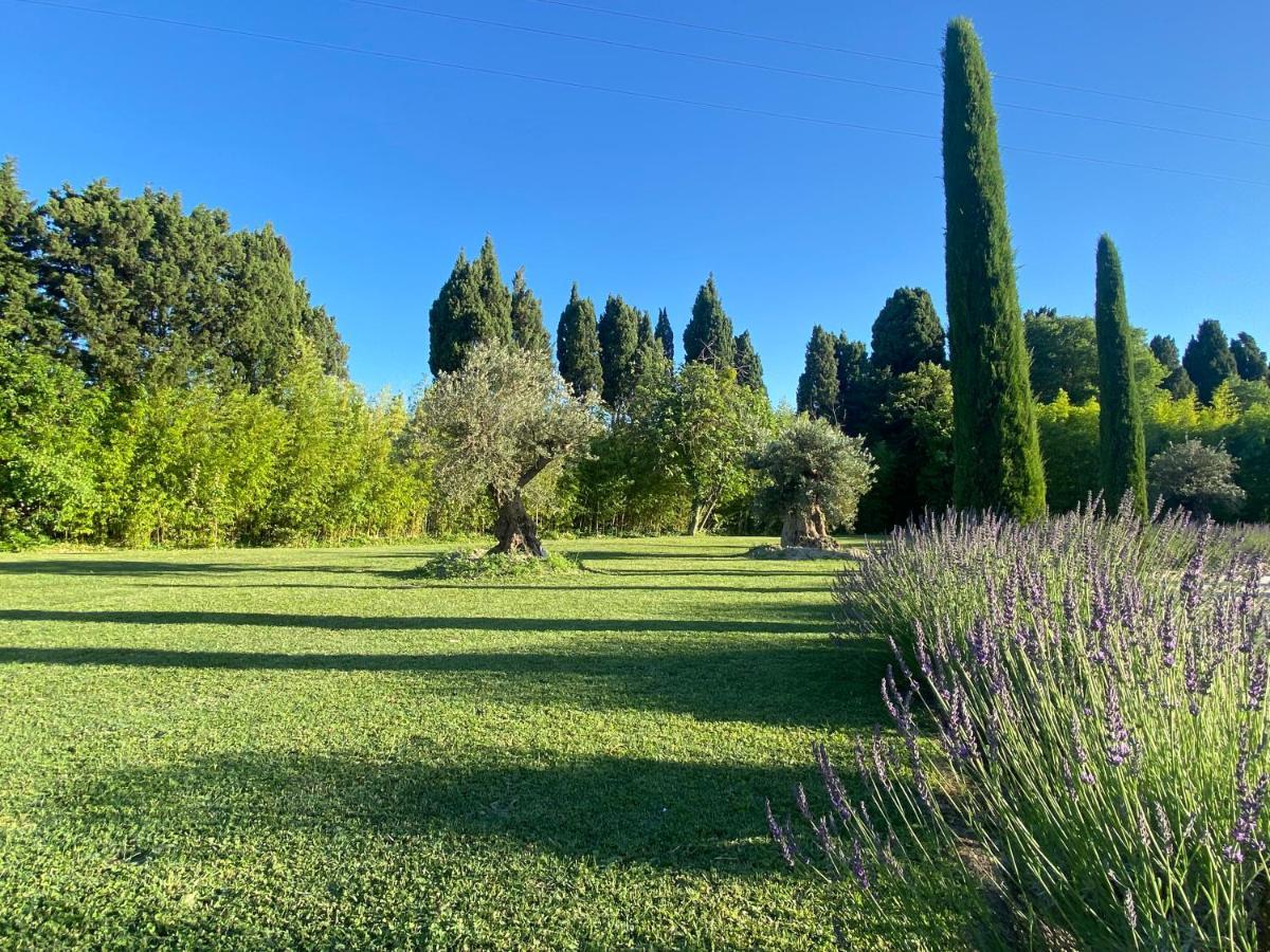 Mas Des Bambous Hotell Saint-Rémy-de-Provence Eksteriør bilde