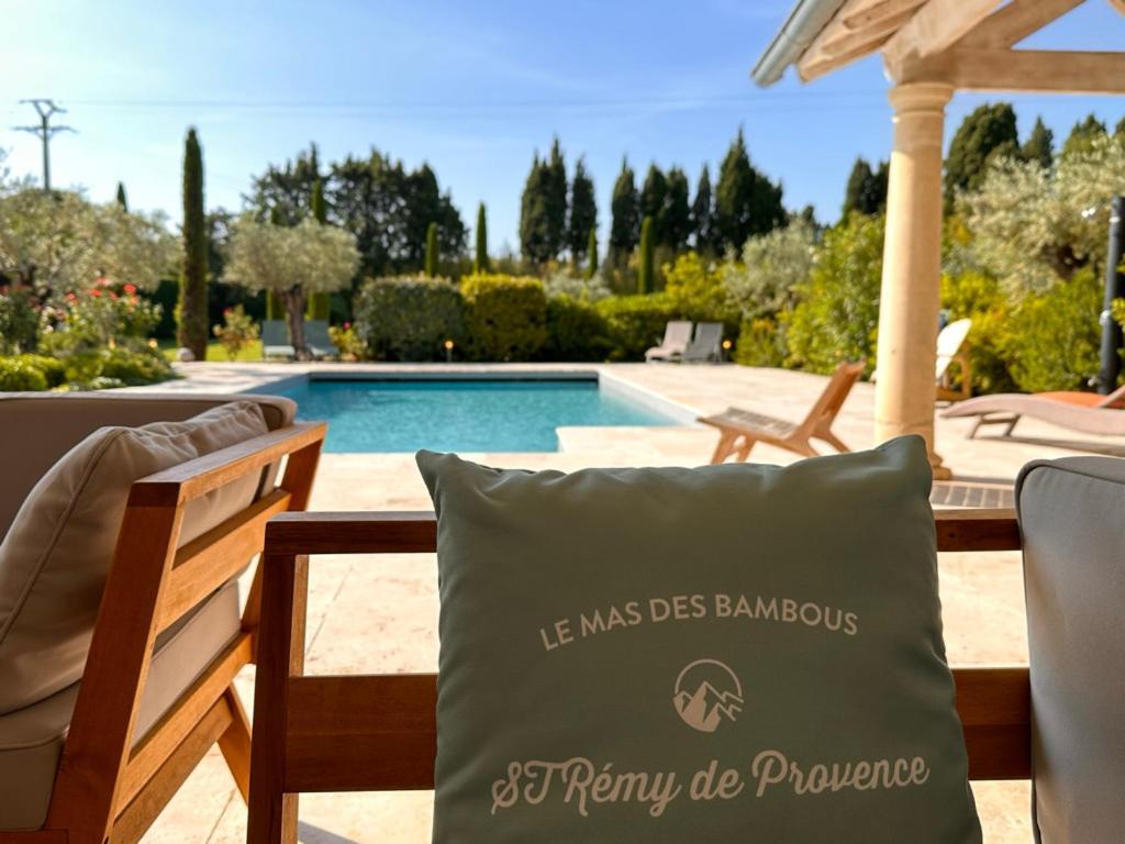 Mas Des Bambous Hotell Saint-Rémy-de-Provence Eksteriør bilde